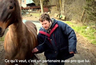 VOO Veterinary - Playing a veterinary, as an actor you have to sometimes go 'deep'... 